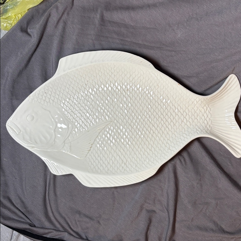 🐟 Vintage Japanese Fish Platter | Large 17.5” White Ceramic | Coastal Décor